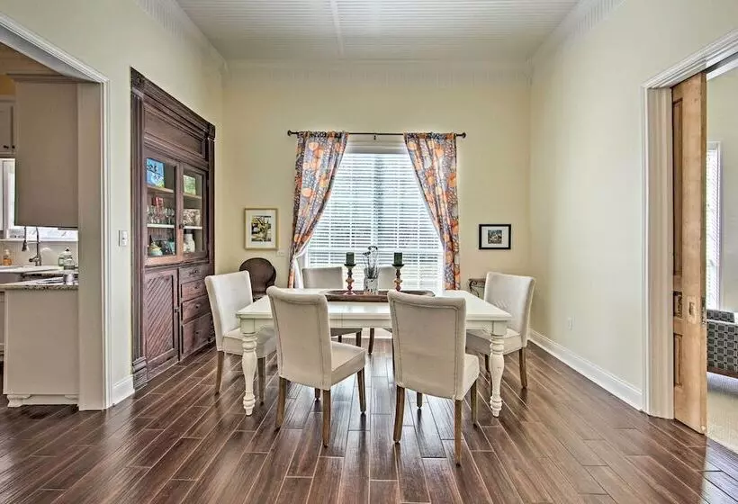 Renovated  Carnegie Cottage    Walk To Dtwn!