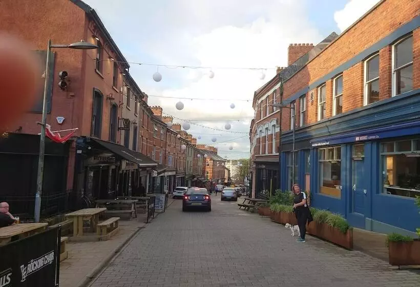 Residenssi Helens House Derry City Centre Remarkable 3 Bed