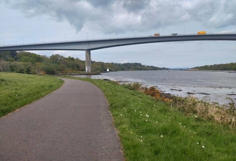 إقامة Helens House Derry City Centre Remarkable 3 Bed