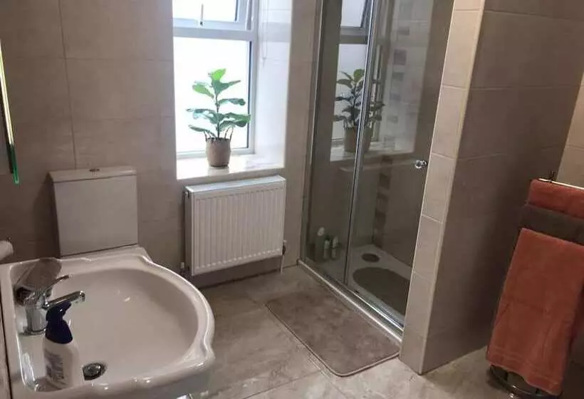 Residenssi Helens House Derry City Centre Remarkable 3 Bed