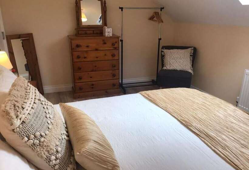 إقامة Helens House Derry City Centre Remarkable 3 Bed