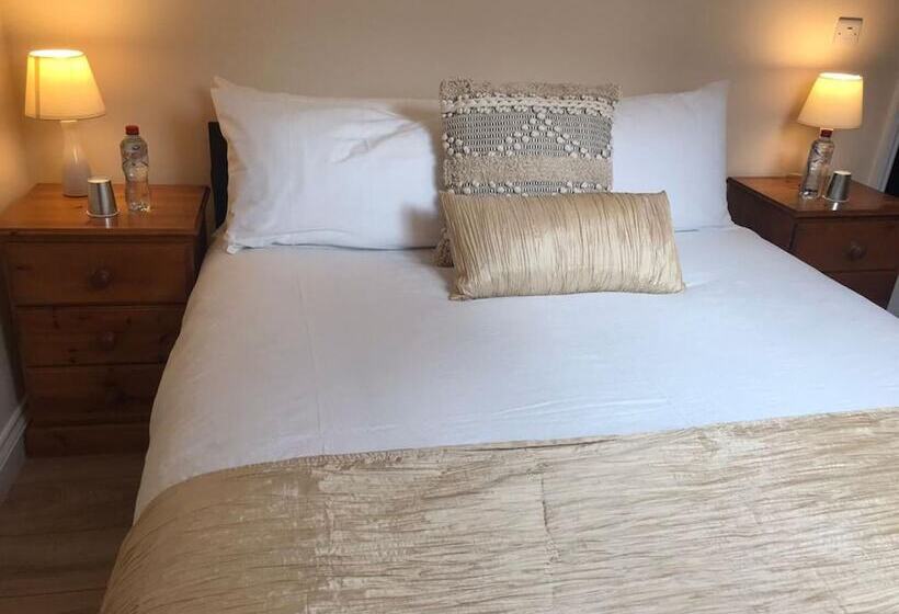 إقامة Helens House Derry City Centre Remarkable 3 Bed