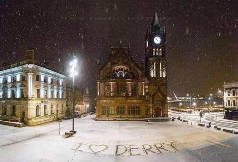 إقامة Helens House Derry City Centre Remarkable 3 Bed