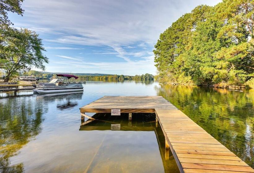Serene Lakefront Home In Hot Springs W/ Boat Dock!