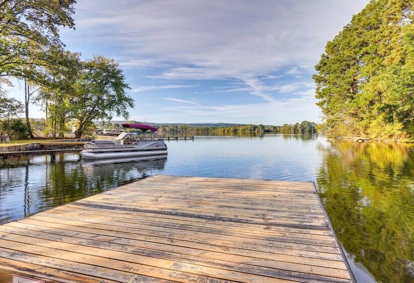 Serene Lakefront Home In Hot Springs W/ Boat Dock!