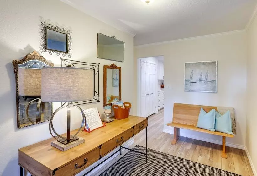 Serene Lakefront Home In Hot Springs W/ Boat Dock!