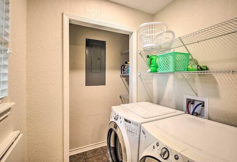 Serene Lakefront Home In Hot Springs W/ Boat Dock!