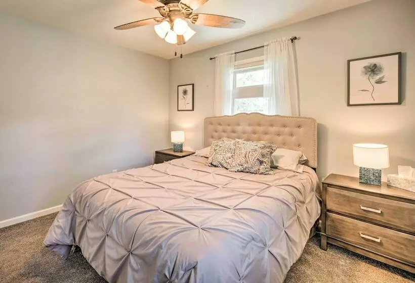 Sunny Cloquet Home   2 Mi To St. Louis River!