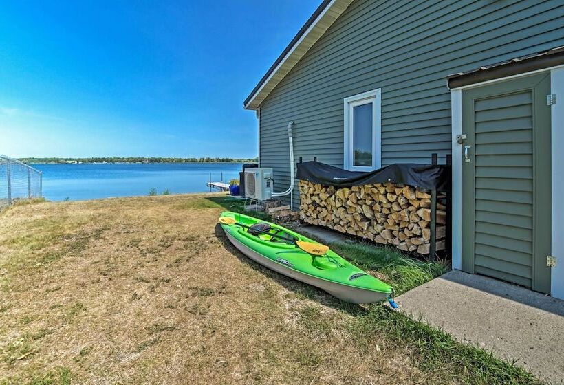 The Lakefront Home 5 Minutes From Detroit Lakes!