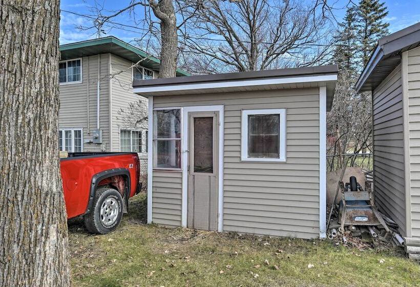 The Lakefront Home 5 Minutes From Detroit Lakes!