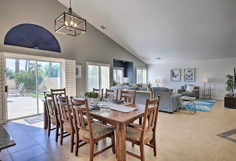 Upscale Palm Desert Oasis W/ Bbq   Near Golf!