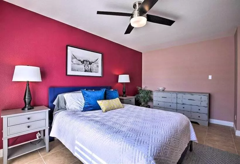 Upscale Palm Desert Oasis W/ Bbq   Near Golf!