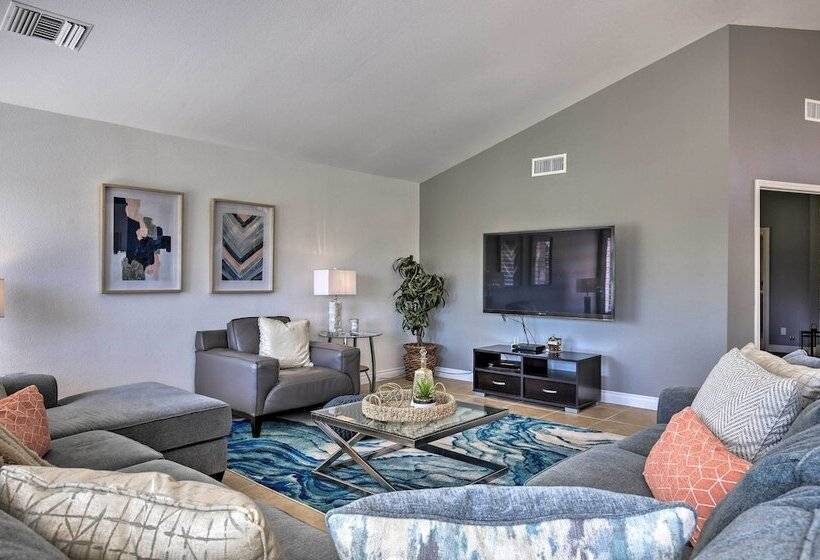 Upscale Palm Desert Oasis W/ Bbq   Near Golf!