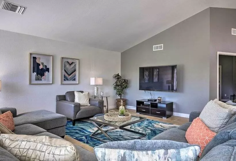 Upscale Palm Desert Oasis W/ Bbq   Near Golf!