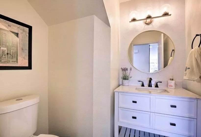 Upscale Palm Desert Oasis W/ Bbq   Near Golf!