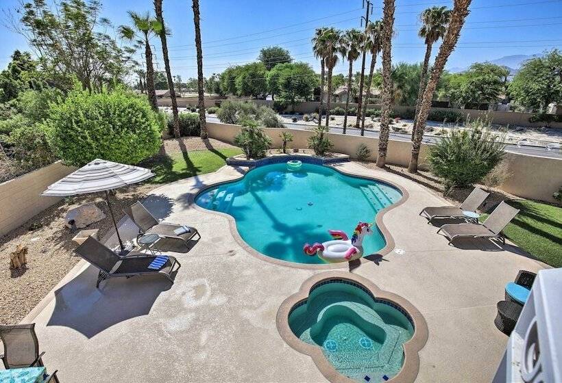 Upscale Palm Desert Oasis W/ Bbq Near Golf!