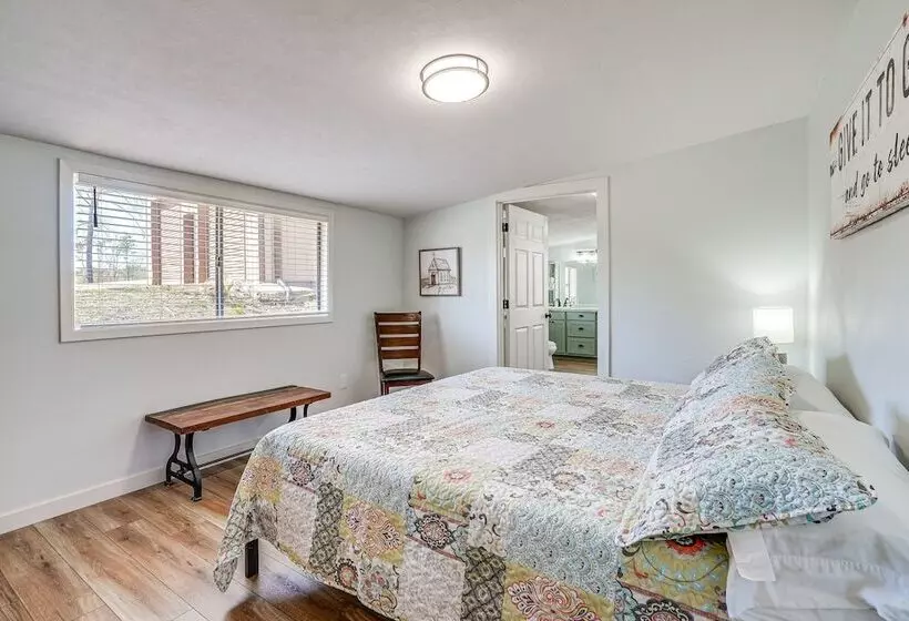 Waterfront Louisiana Home W/ Private Boat Launch!