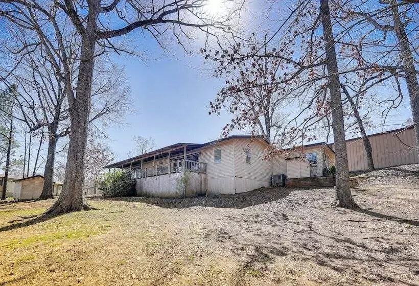 Waterfront Louisiana Home W/ Private Boat Launch!