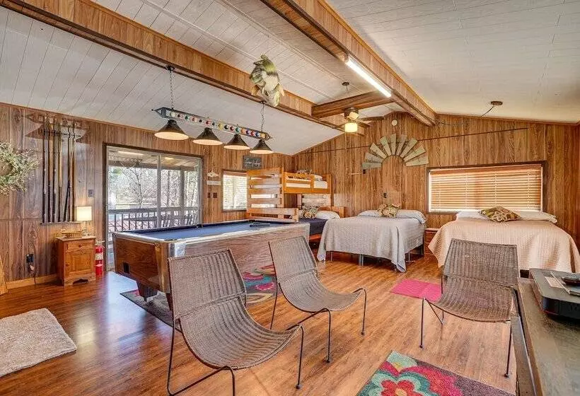 Waterfront Louisiana Home W/ Private Boat Launch!