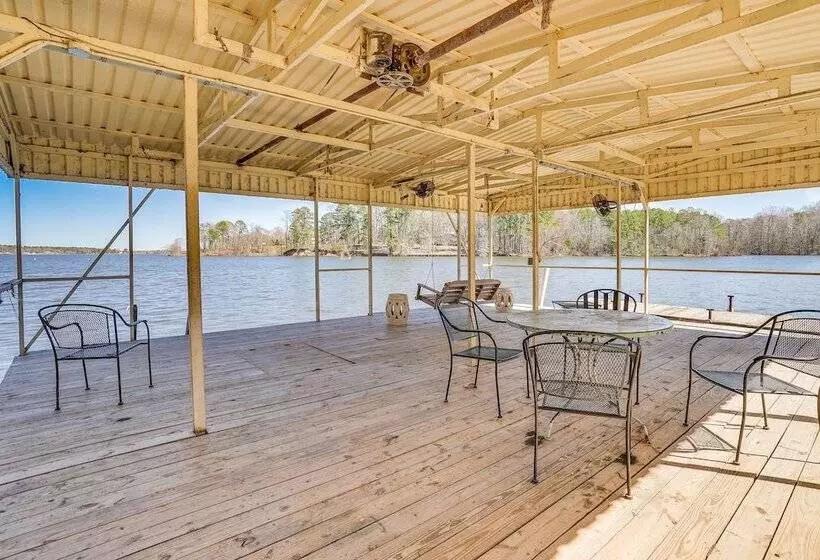 Waterfront Louisiana Home W/ Private Boat Launch!