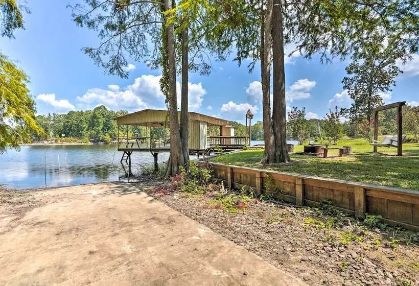 Waterfront Louisiana Home W/ Private Boat Launch!