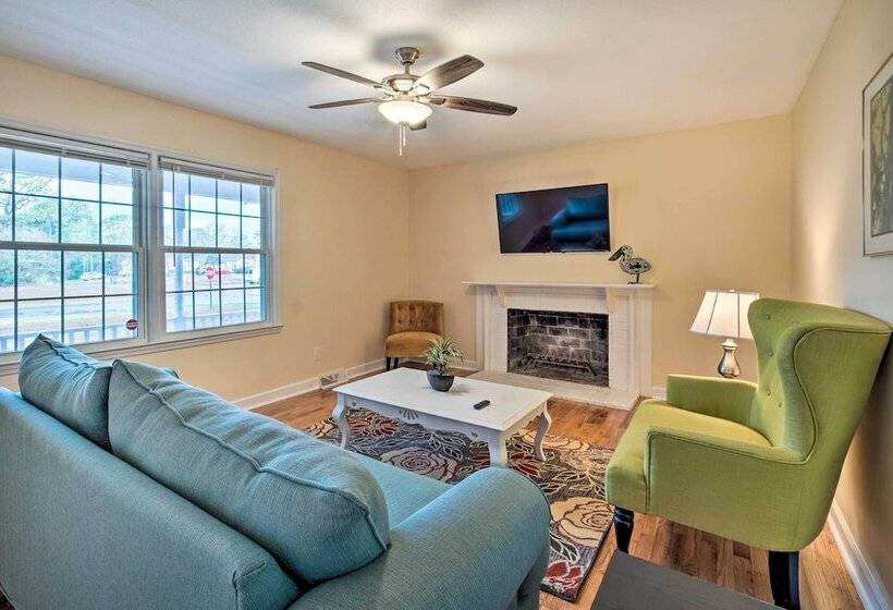 Apache Trail Home   3 Mi To Masonboro Island!