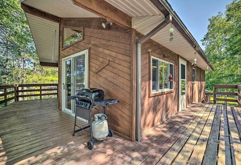 Atlanta Waterfront Cabin W/ Dock & Kayaks!