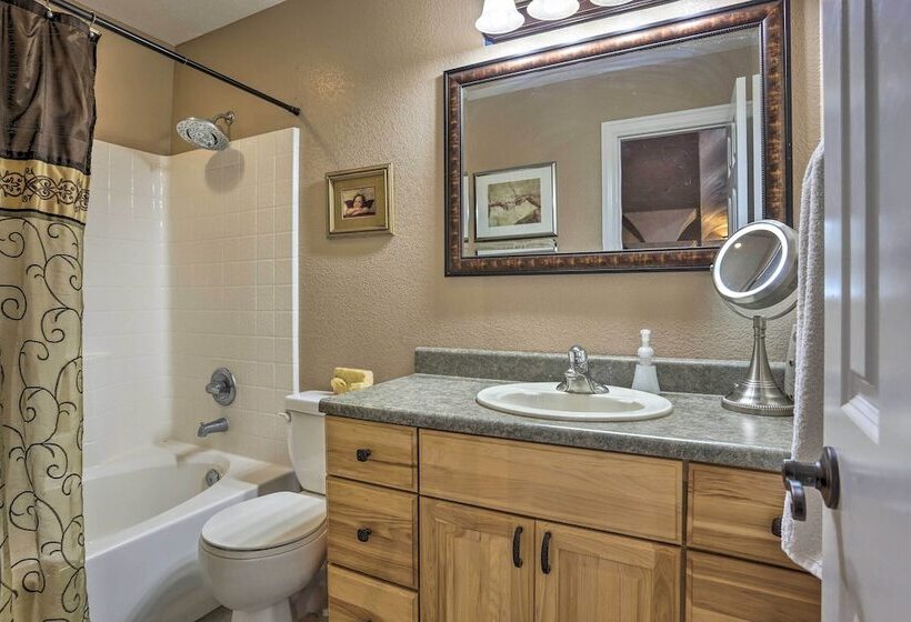 Black Hawk Lower Level Unit With Game Area!