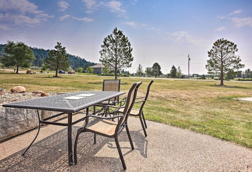 Black Hawk Lower Level Unit With Game Area!