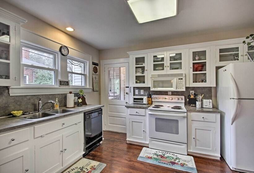 Central Wadesboro Home: Walk To Downtown Shops!