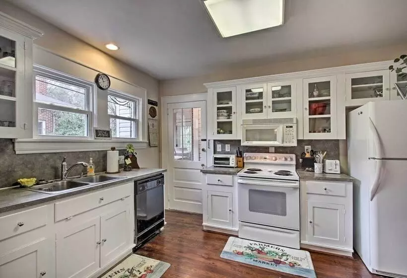 Central Wadesboro Home: Walk To Downtown Shops!