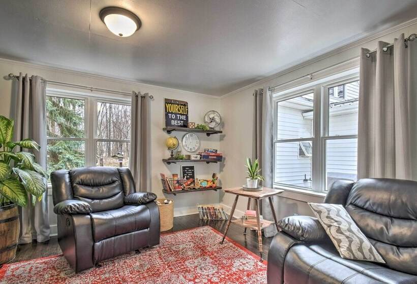 Charming Dairy Farm Home In Indiana Amish Country