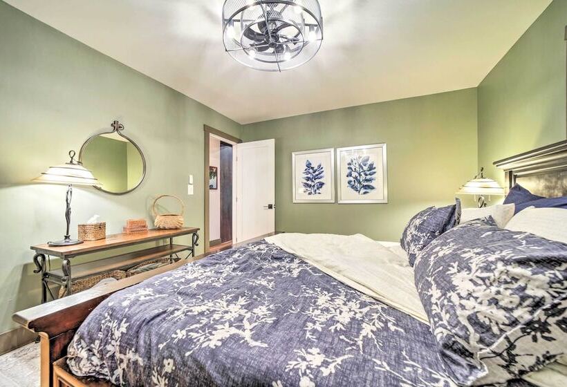 Chic Brevard Cabin   Nature, Trails, & Water!