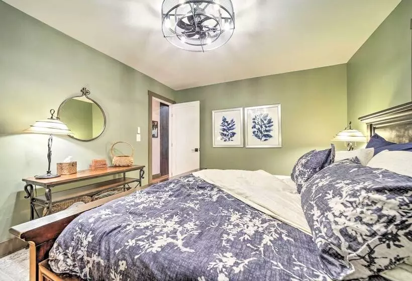 Chic Brevard Cabin   Nature, Trails, & Water!