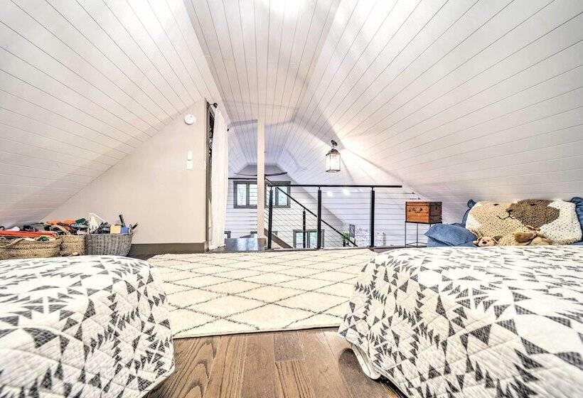 Chic Brevard Cabin   Nature, Trails, & Water!