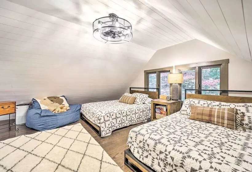 Chic Brevard Cabin   Nature, Trails, & Water!