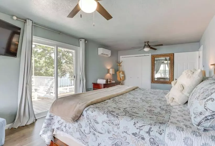 Cliff View Haven  Rocky Mount Gem W/ Deck!