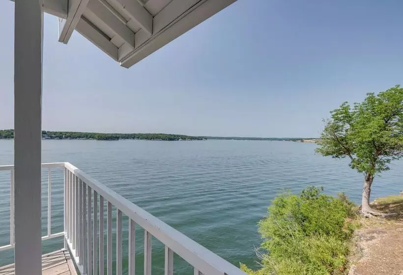 Cliff View Haven  Rocky Mount Gem W/ Deck!
