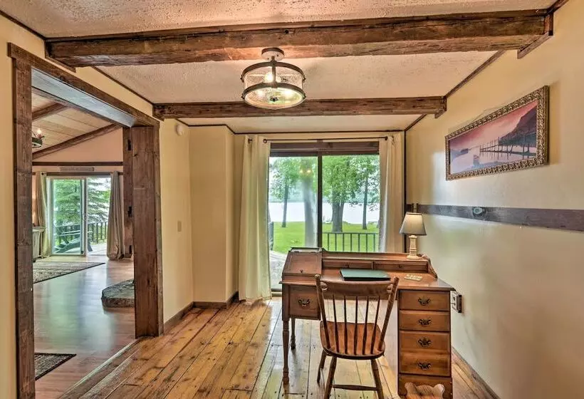 Cozy Lake Champlain Cottage W/ Beautiful View