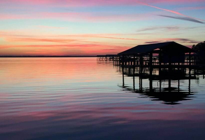 Renovated Crescent Lake Escape W/ Waterfront Deck!