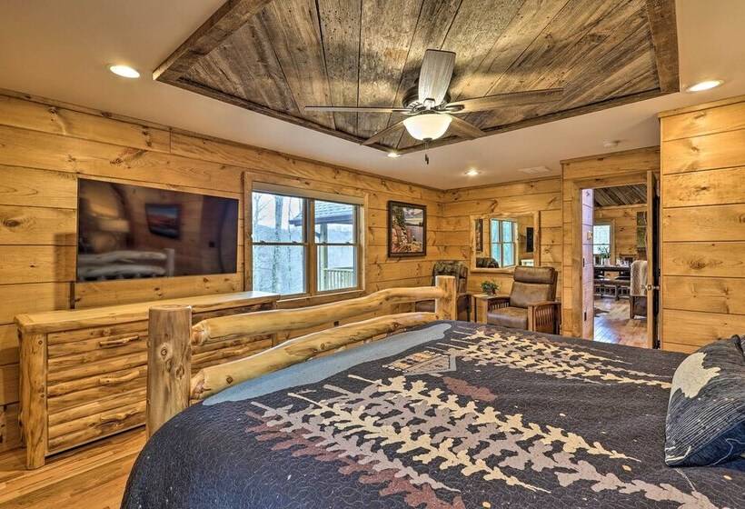 Family Cabin W/ Hot Tub: 12 Mi To Beech Mountain!