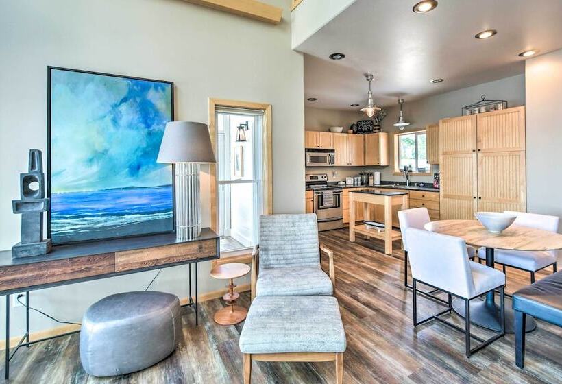 Family Friendly Home On Pelican Lake W/ Fire Pit