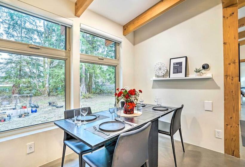 Gold Bar Cabin On Skykomish River: Heated Swim Spa