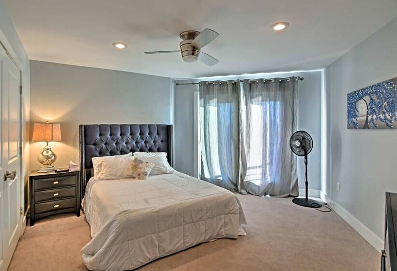 Gorgeous Ocean Springs Waterfront Home W/ Dock!