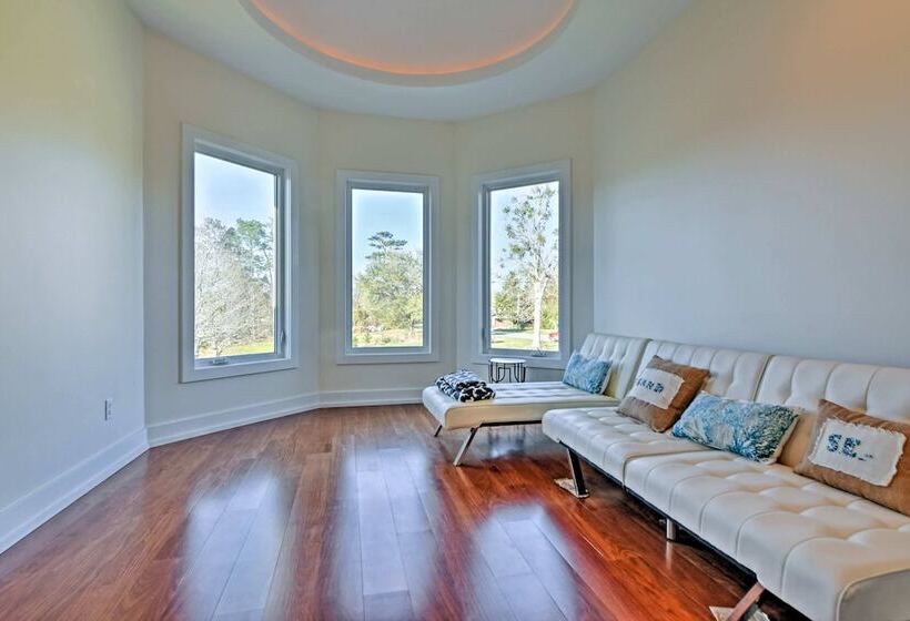 Gorgeous Ocean Springs Waterfront Home W/ Dock!