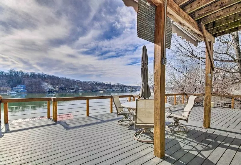 Gravois Mills Home: Boating Vacation!