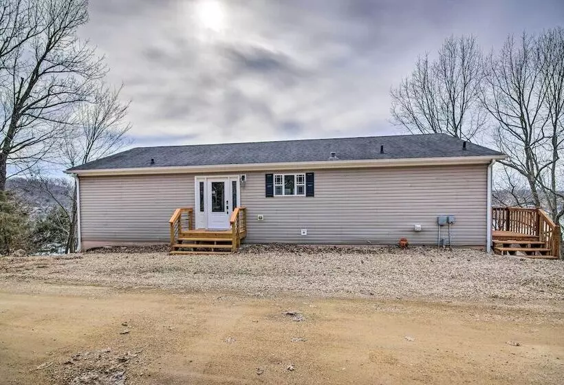 Gravois Mills Home: Boating Vacation!