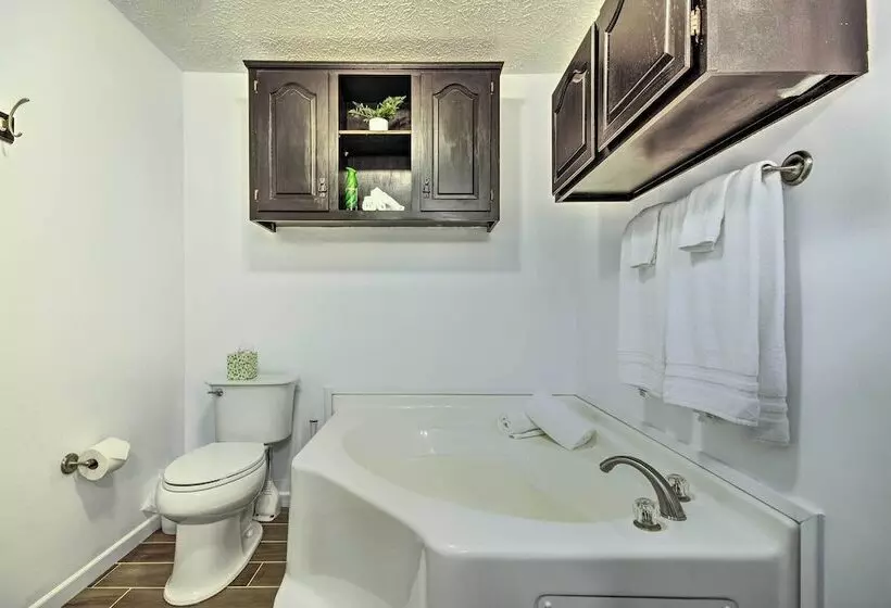 Gravois Mills Home: Boating Vacation!