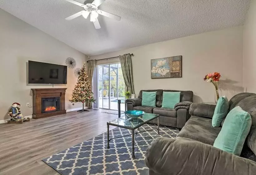 Kissimmee Retreat: Fenced In Yard W/ Pool!