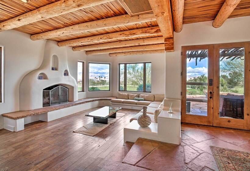 Luxe Adobe Retreat W/ Mountain & Golf Course Views